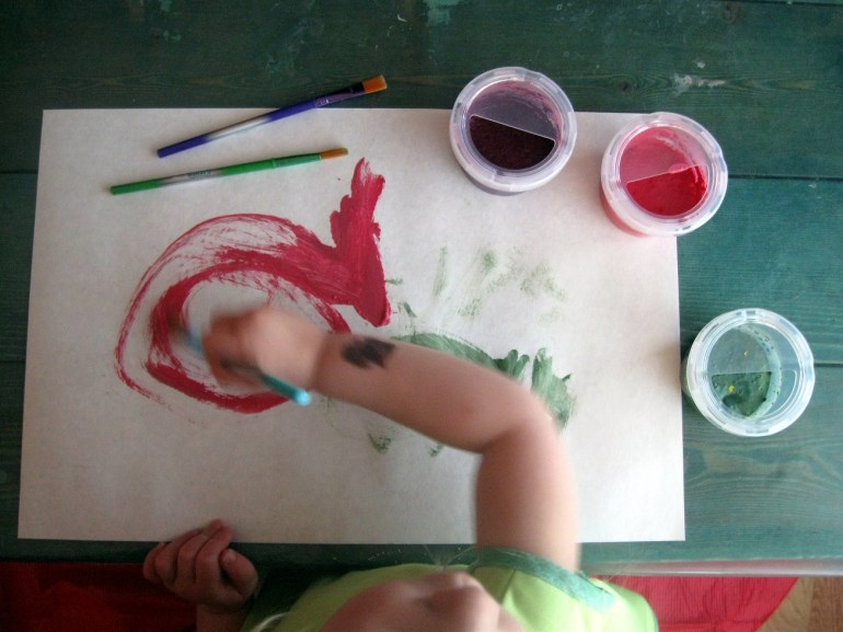 Little hands, super busy.