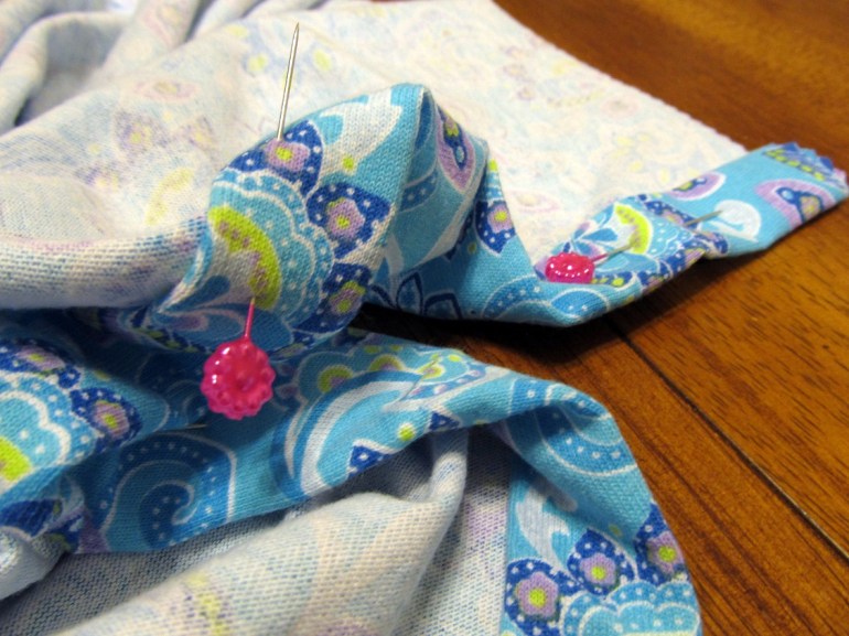 I am in love with these pins! And the colors look so cool with this fabric.